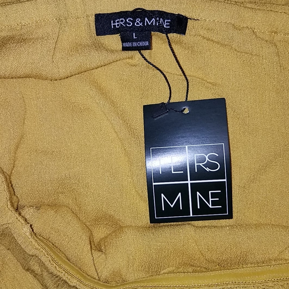 Yellow Boat neckline Ruffle Blouse - Picture 6 of 6